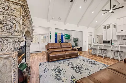 Living - 444 Mill Rd, Angleton, TX 77515 photo 1 of 3