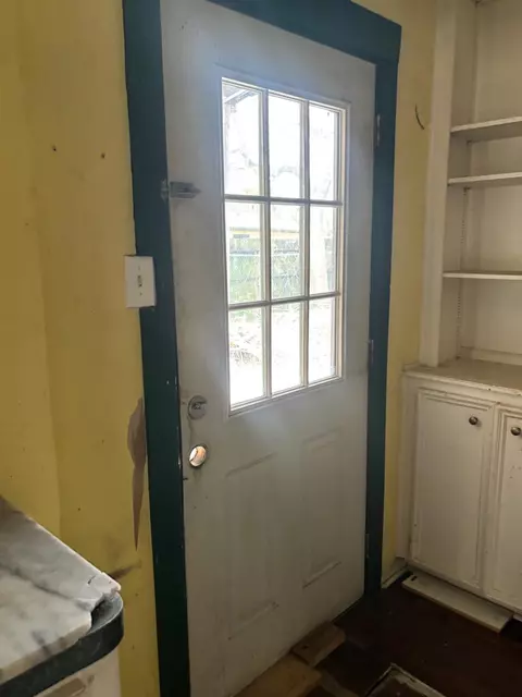 7823 Appleton St, Houston, TX 77022