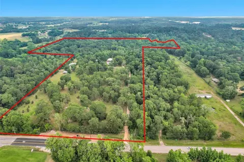 10186 Calvary Rd, Willis, TX 77318