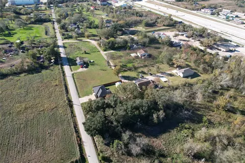 4700 11th St, Brookshire, TX 77423