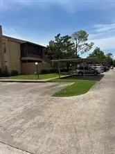10555 Turtlewood Ct #1712, Houston, TX 77072