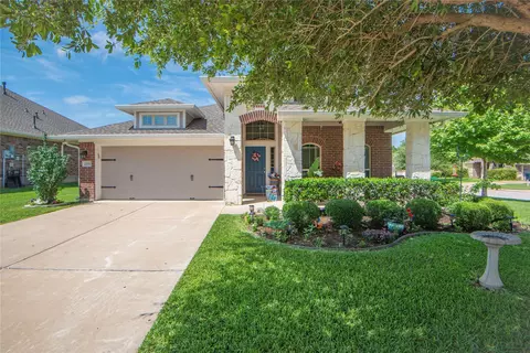 2200 Infield Ct, Brenham, TX 77833