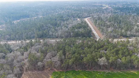 340 Exploration Rd, Willis, TX 77378 photo 8