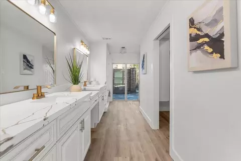Entry Way - 6702 Robinwick Ct, Spring, TX 77379 photo 3 of 3