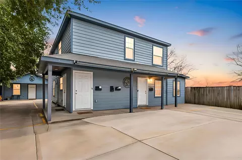 5209 Plum Dr, Houston, TX 77087