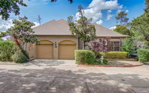 9712 Longmont Dr, Houston, TX 77063