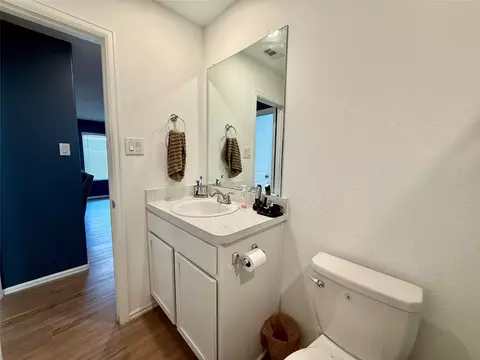 Bath - 216 Bennett Loop, Angleton, TX 77515 photo 6 of 6