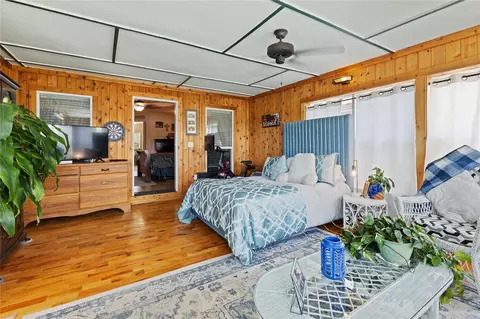 Bedroom - 174 Lake Front Dr, Trinity, TX 75862 photo 4 of 8