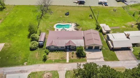 174 Lake Front Dr, Trinity, TX 75862