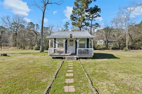 Exterior - 6776 Fm 356, Trinity, TX 75862 photo 8 of 13
