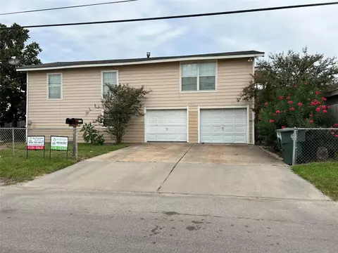 2216 59th Street St #1, Galveston, TX 77551