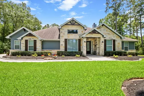 11451 Sunset Ave, Magnolia, TX 77354
