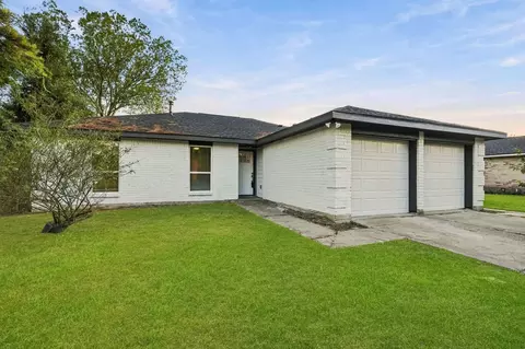 5307 Danfield Dr, Houston, TX 77053