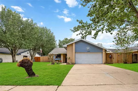 7906 El Capitan Dr, Houston, TX 77083