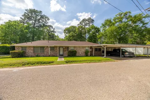 201 N Cleveland Ave, Cleveland, TX 77327