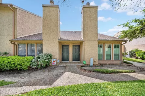 5000 Milwee St #61, Houston, TX 77092
