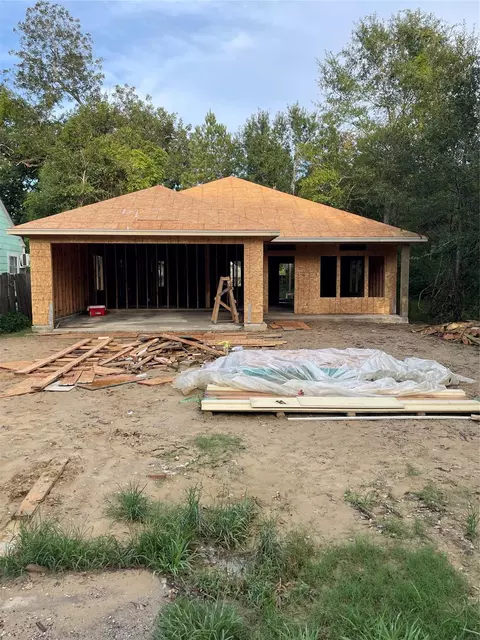 2875 Goliad St, Beaumont, TX 77701