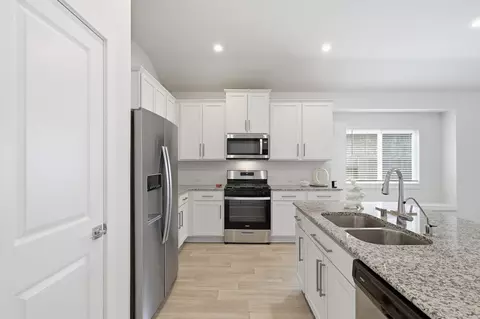 Kitchen - 21431 Indigo Ruth Dr, Spring, TX 77379 photo 3 of 5