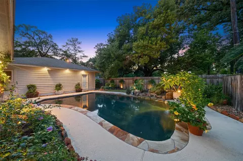 722 Shadowbrook Dr, Spring, TX 77380