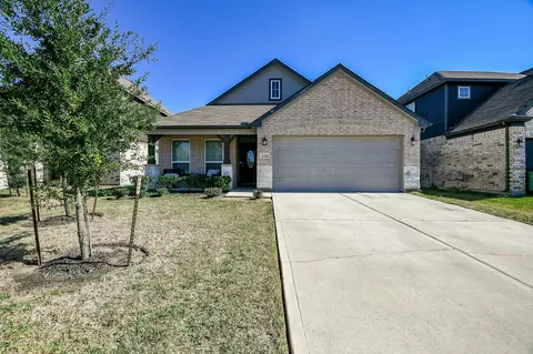 2211 Bright Sunrise Trl, Fresno, TX 77545