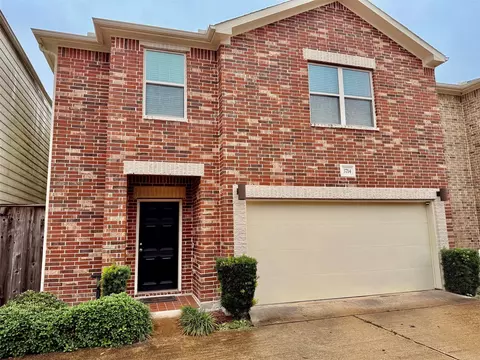 3714 Main Aspen Dr, Houston, TX 77025