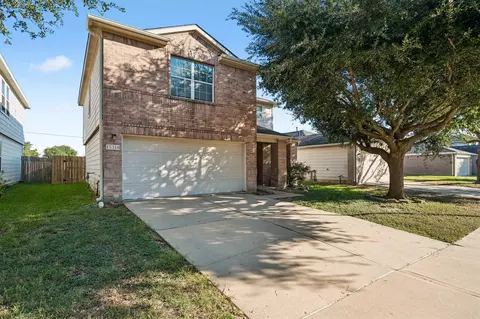 15318 Lynford Crest Dr, Houston, TX 77083