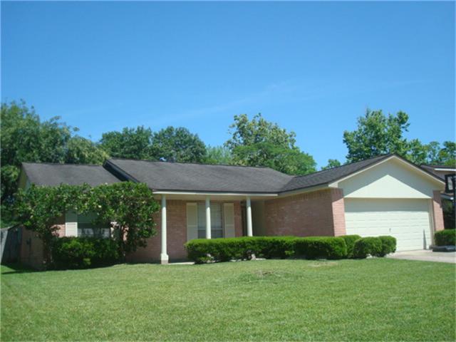 68 Ranch House Loop, Angleton, TX 77515 photo 1