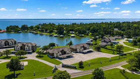 View/Area - 2112 Fm 3186 E2 #E2, Onalaska, TX 77360 photo 6 of 8