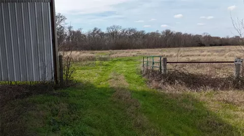 9300 County Road 420, Navasota, TX 77868