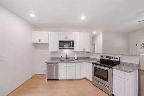 Kitchen - 136 Ash St, Trinity, TX 75862 photo 3 of 4