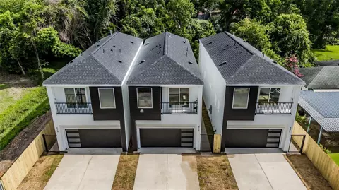 1911 Dewalt St, Houston, TX 77088