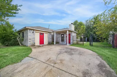 11618 Roandale Dr, Houston, TX 77048