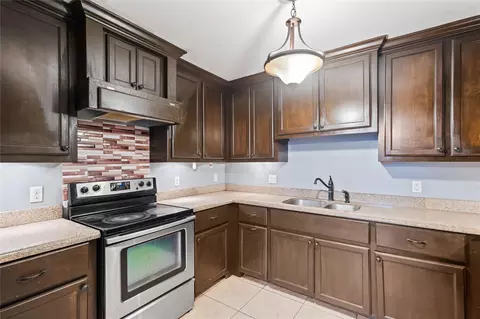 Kitchen - 804 Sebastian Ct, Pharr, TX 78577 photo 2 of 2