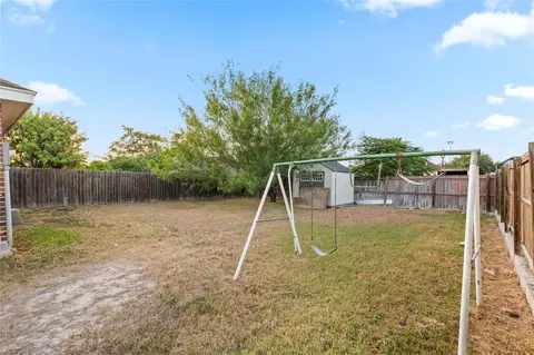 Exterior - 804 Sebastian Ct, Pharr, TX 78577 photo 5 of 5