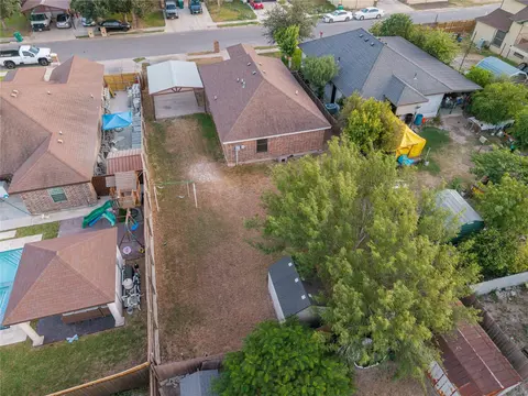 View/Area - 804 Sebastian Ct, Pharr, TX 78577 photo 2 of 4