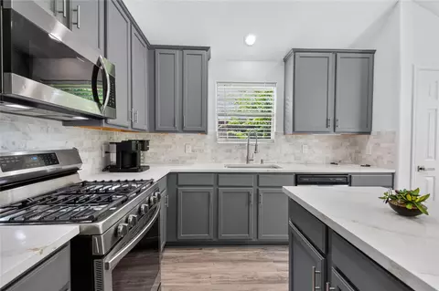 Kitchen - 20810 Normandy Forest Dr, Spring, TX 77388 photo 9 of 11