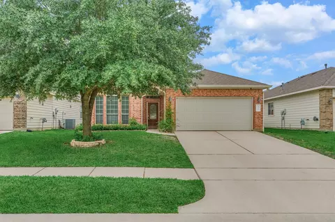 8722 Auburn Mane Dr, Tomball, TX 77375