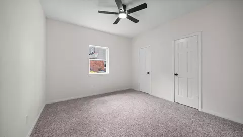 Bedroom - 18 Windsor Dr, Conroe, TX 77304 photo 2 of 2