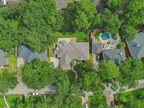 View/Area - 18 Windsor Dr, Conroe, TX 77304 photo 2 of 3