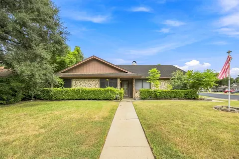 201 Yuma Dr, Victoria, TX 77904