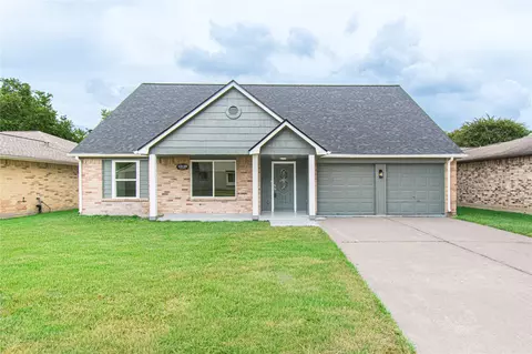 13130 Kingsmill Dr, Sugar Land, TX 77478