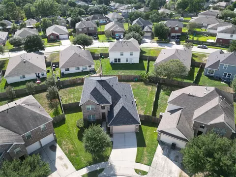 View/Area - 5207 Clipper Hill Ct, Spring, TX 77373 photo 2 of 5