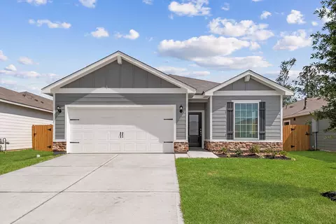 15403 Maple Terrace Dr, Conroe, TX 77303
