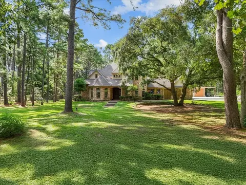 7306 Live Oak Cir, Alvin, TX 77511