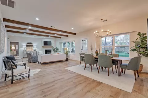 Dining - 6023 Craigway Rd, Spring, TX 77389 photo 4 of 4