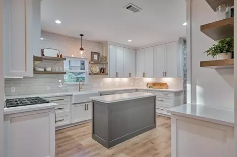 Kitchen - 6023 Craigway Rd, Spring, TX 77389 photo 1 of 5