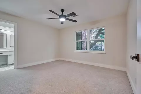 Bedroom - 6023 Craigway Rd, Spring, TX 77389 photo 4 of 5