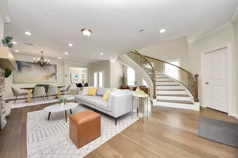 13623 Teal Bluff Ln, Houston, TX 77077