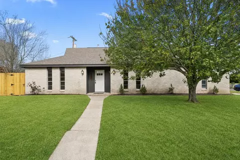 9002 San Jose Ave, Texas City, TX 77591