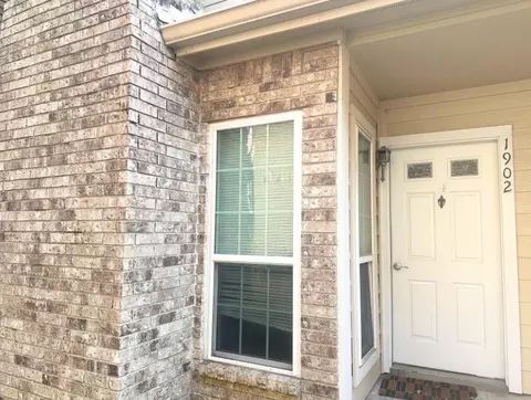 7575 Cambridge St #1902, Houston, TX 77054